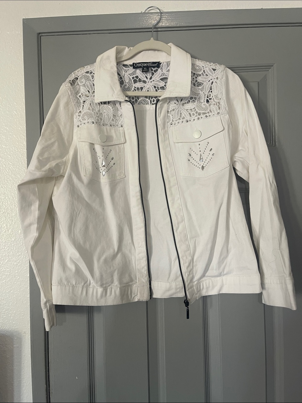 Onque Casuals White Lace Yoke Zip Front Jean Jacket